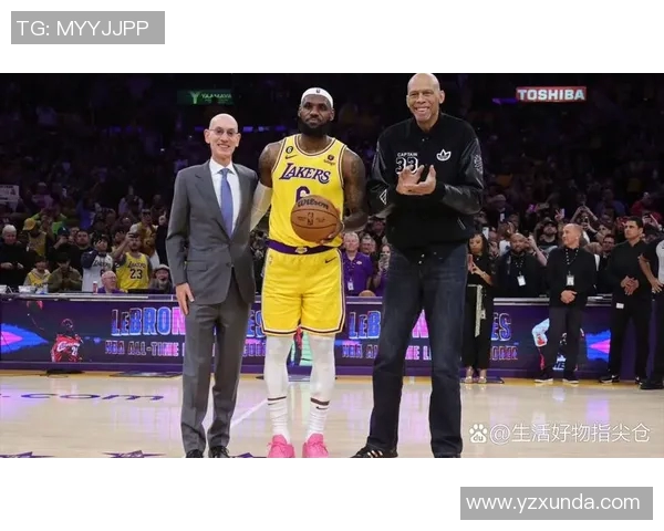 勒布朗詹姆斯:篮球巨星的传奇旅程与时代影响力解析